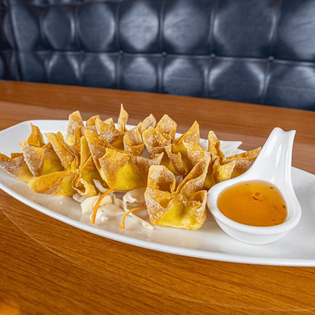 Crab Rangoon (8 Pieces).